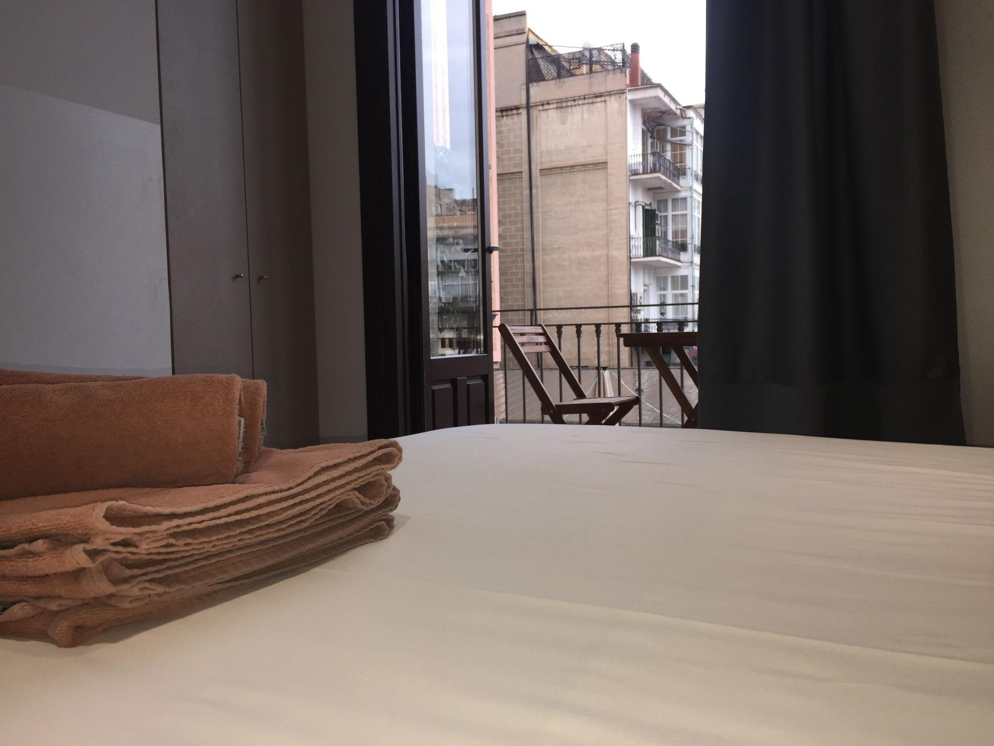 Affittacamere Hostalin Passeig De Gràcia 3*